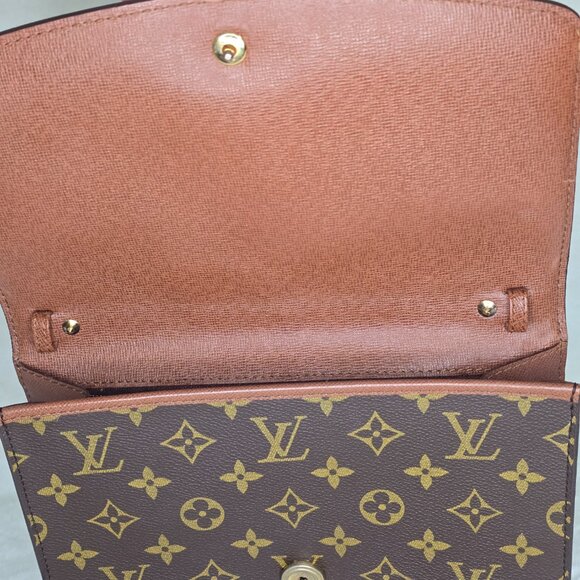 Louis Vuitton Monogram Bordeaux Clutch Bag - Picture 7 of 13